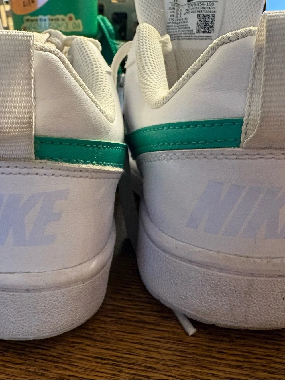 Nike Court Kids Sneakers in Green